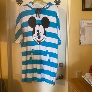 Disney Mickey Mouse Logo Hoodie. Size Large.